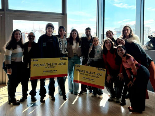 Doble reconocimiento para el alumnado de la UPC School en Llum BCN 2026
